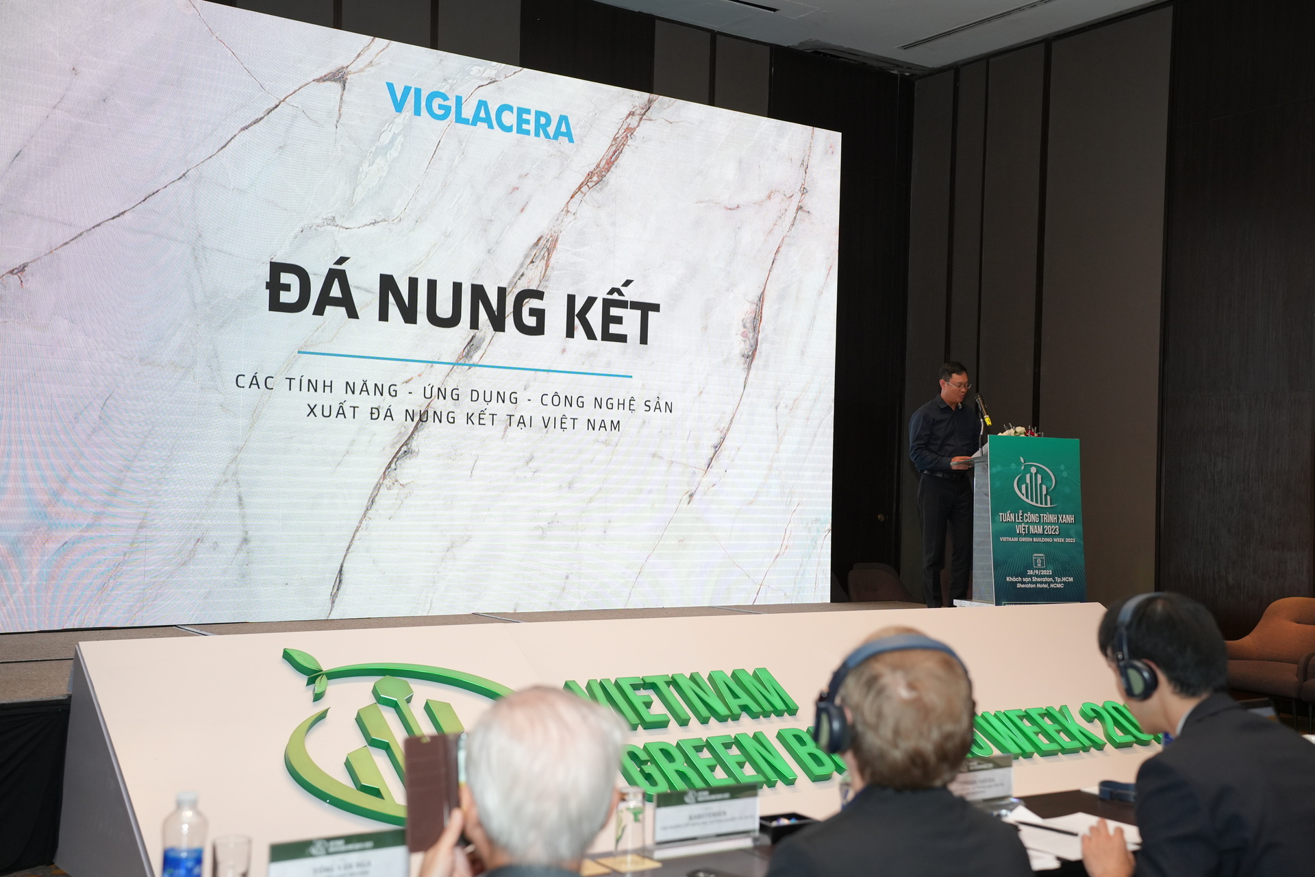 VIGLACERA (VGC) at Vietnam Green Building Week 2023 Introduces New Material - Sintered Stone under Vasta Stone brand